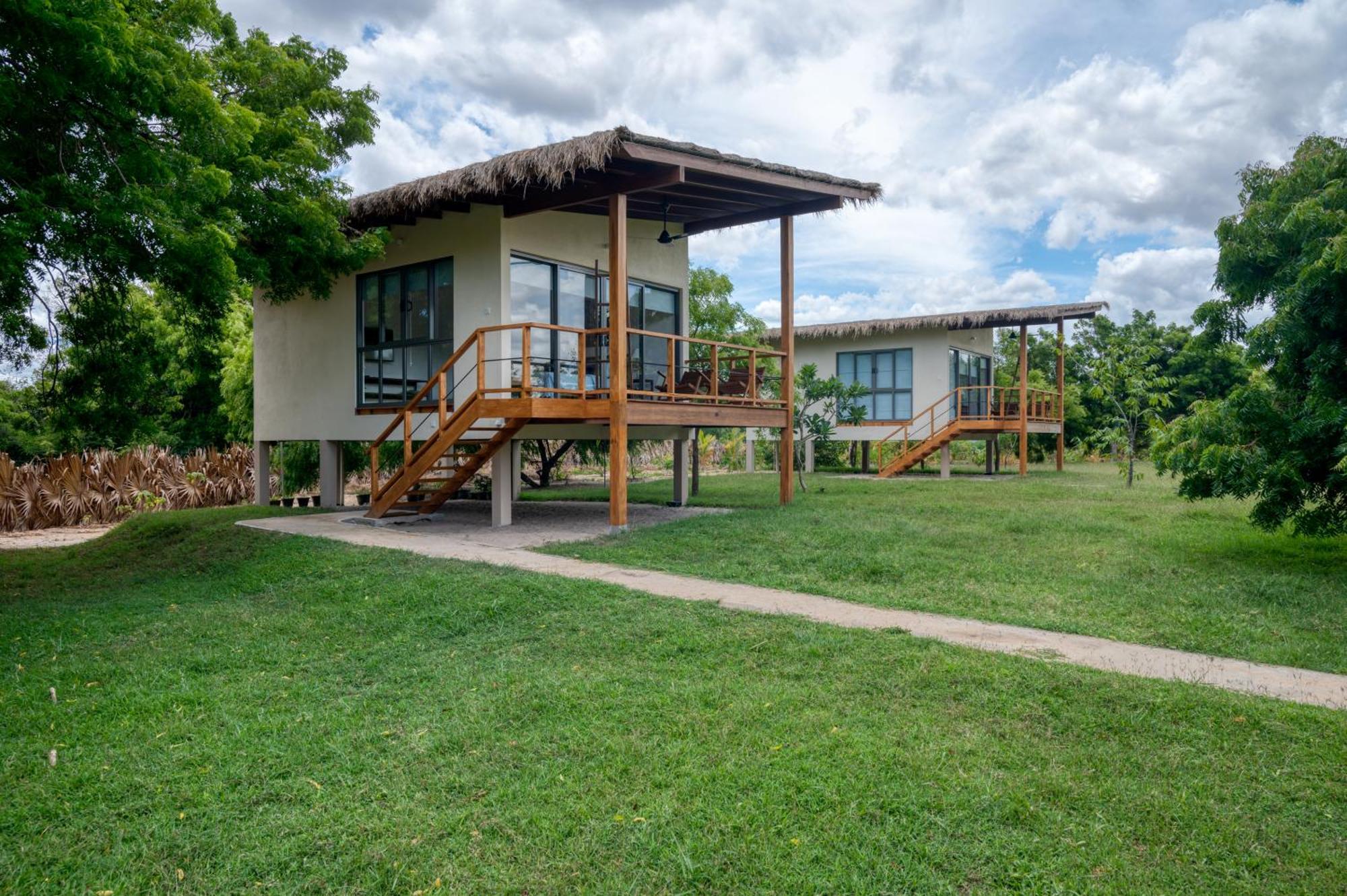 Niketh Villa Komari Arugambay Exterior foto